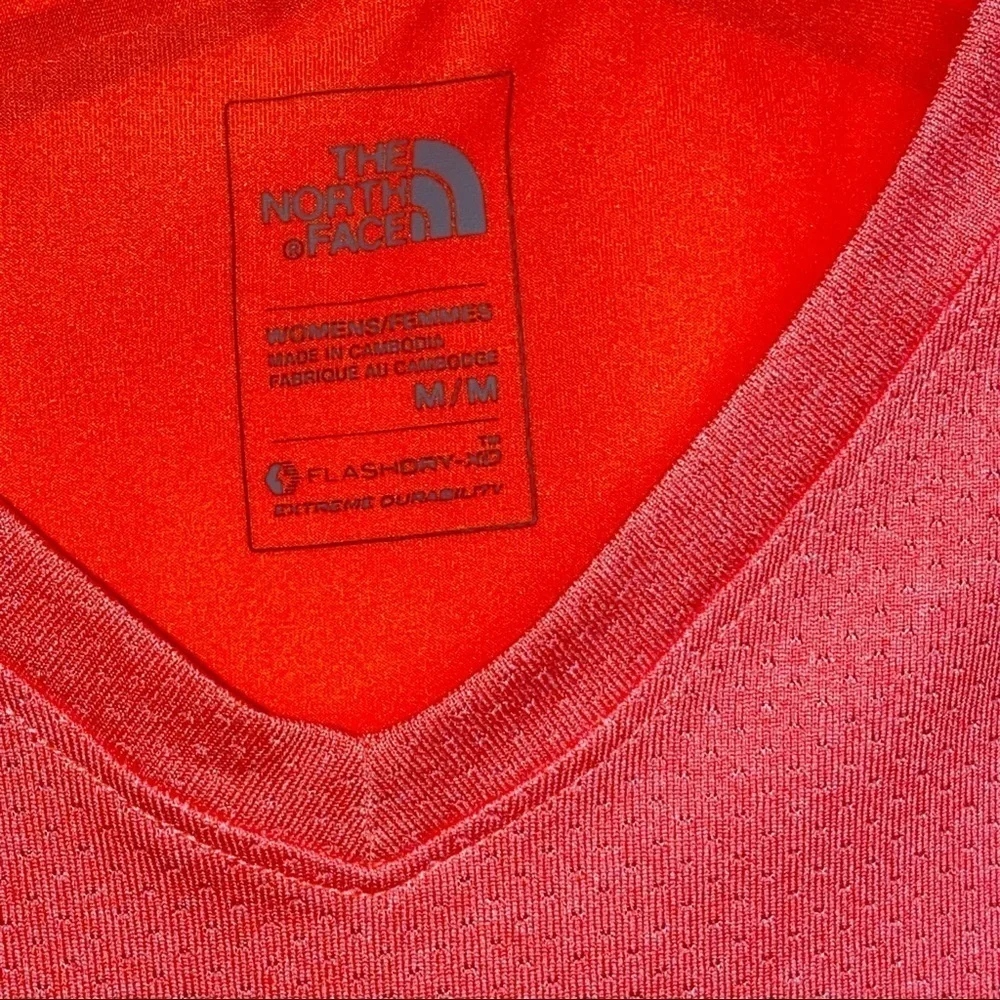 The North Face Florescent Orange T-shirt Mountain Athletics Medium Gorpcore - Picture 6 of 11